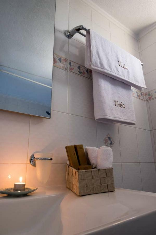 Апартаменты Thea Истро Экстерьер фото